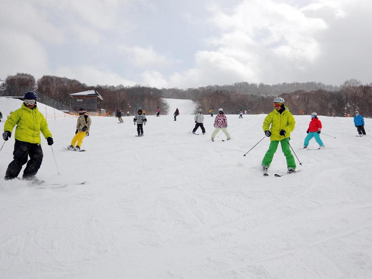 Okunikko Park Lodge Miyama Екстер'єр фото